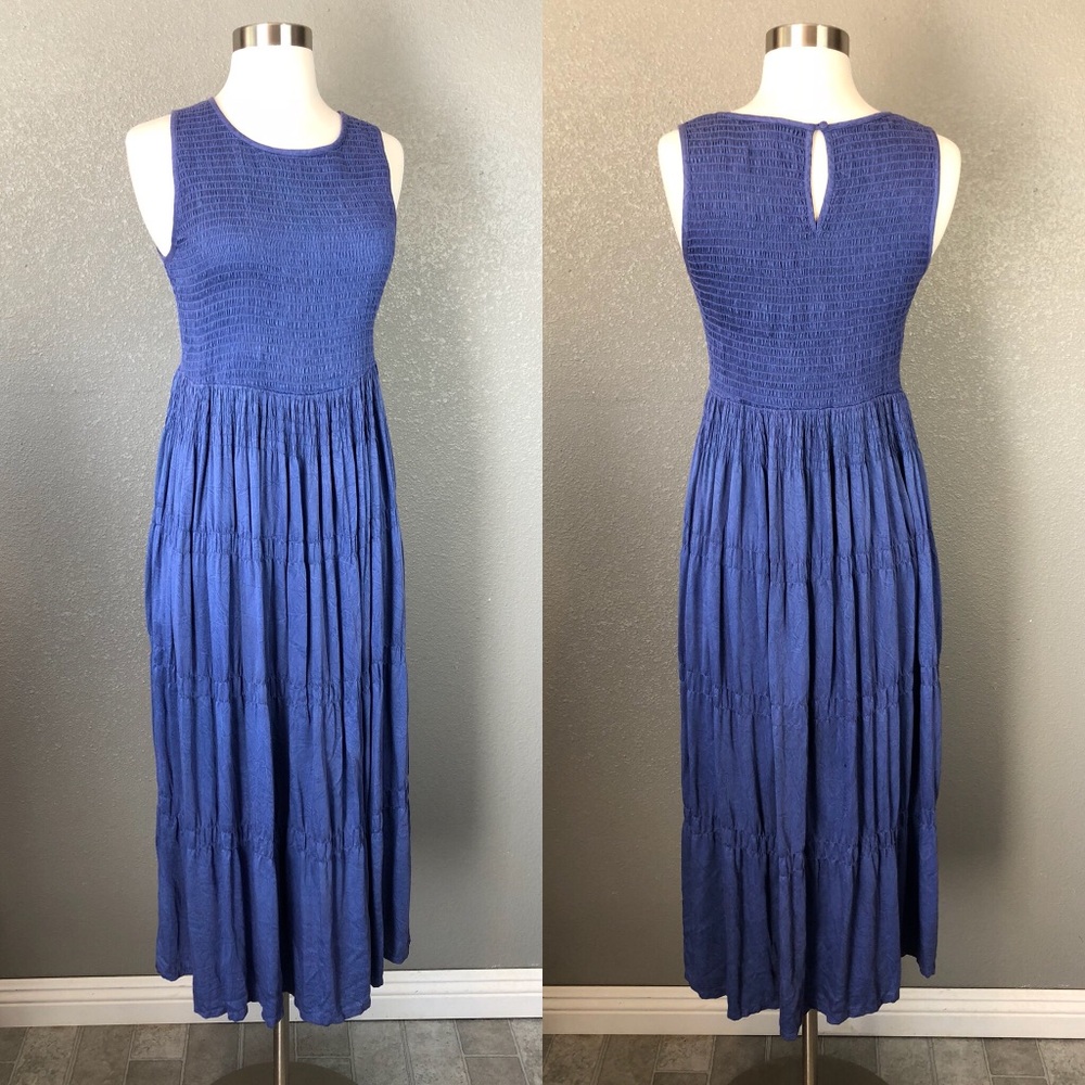 Lucky Brand Smocked maxi dress sz Small